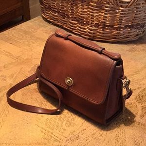 Vintage Coach Court #9870
